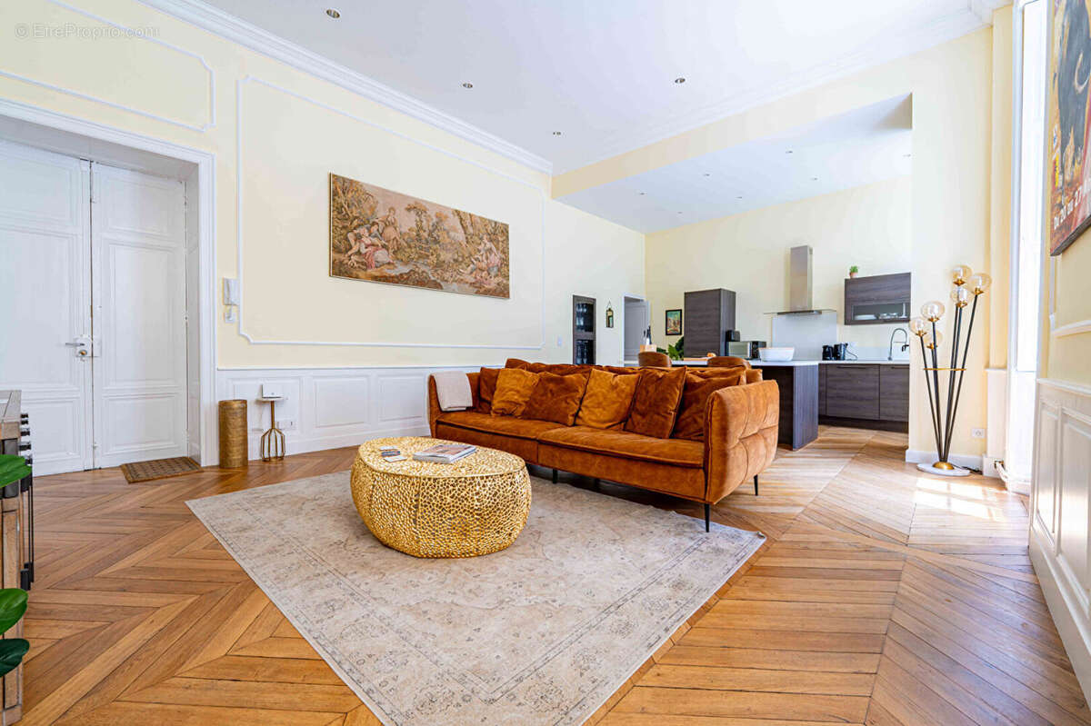 Appartement à CARCASSONNE