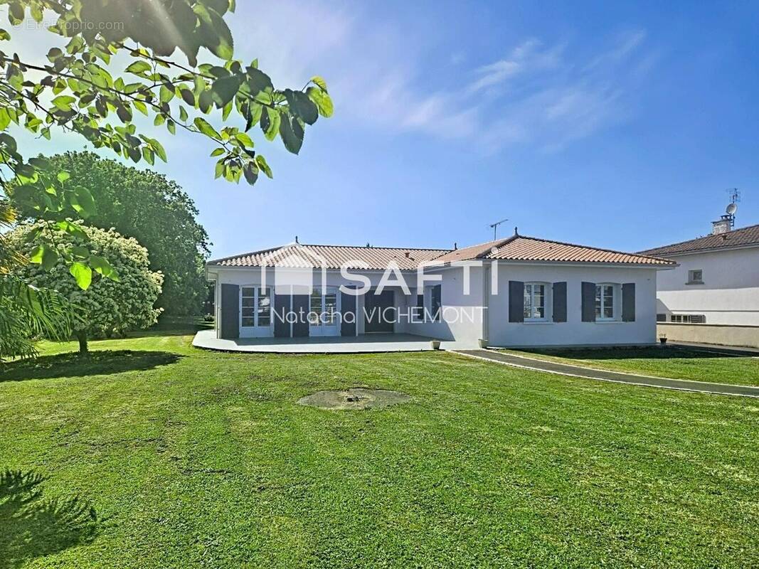 Photo 1 - Maison à TONNAY-CHARENTE