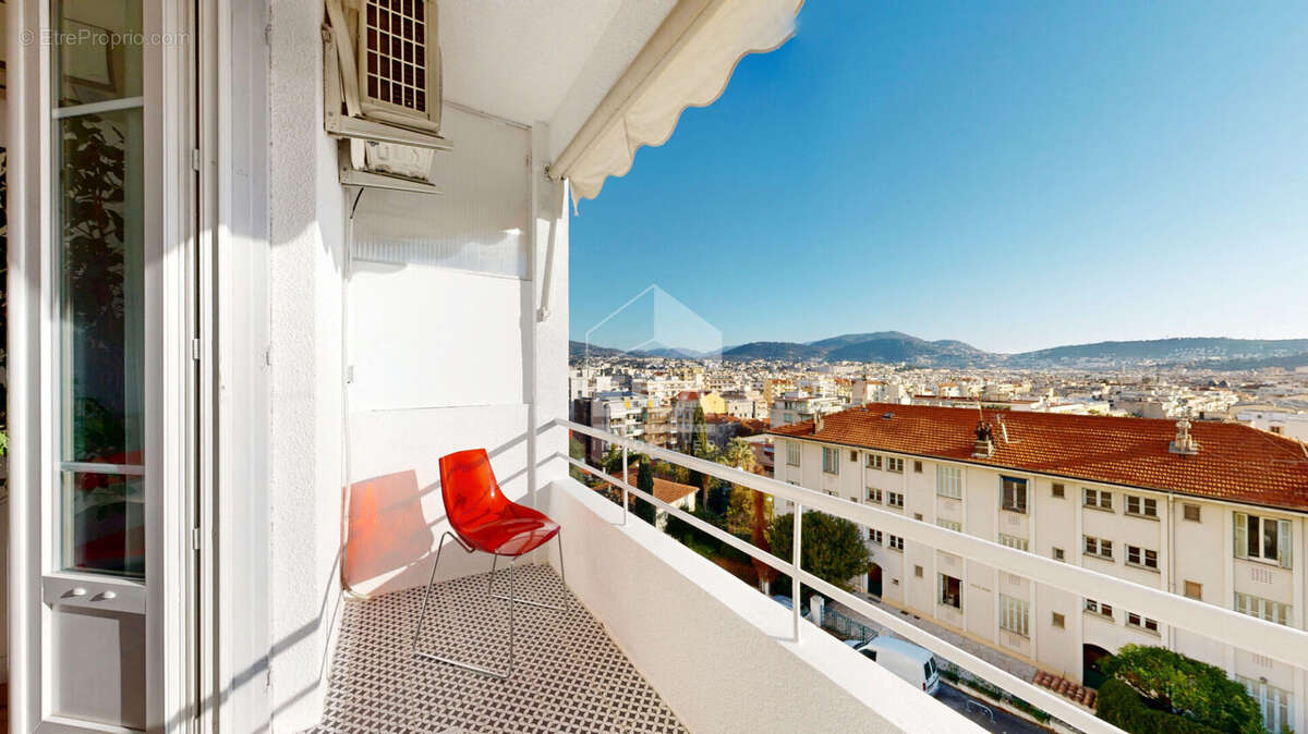 Appartement à NICE