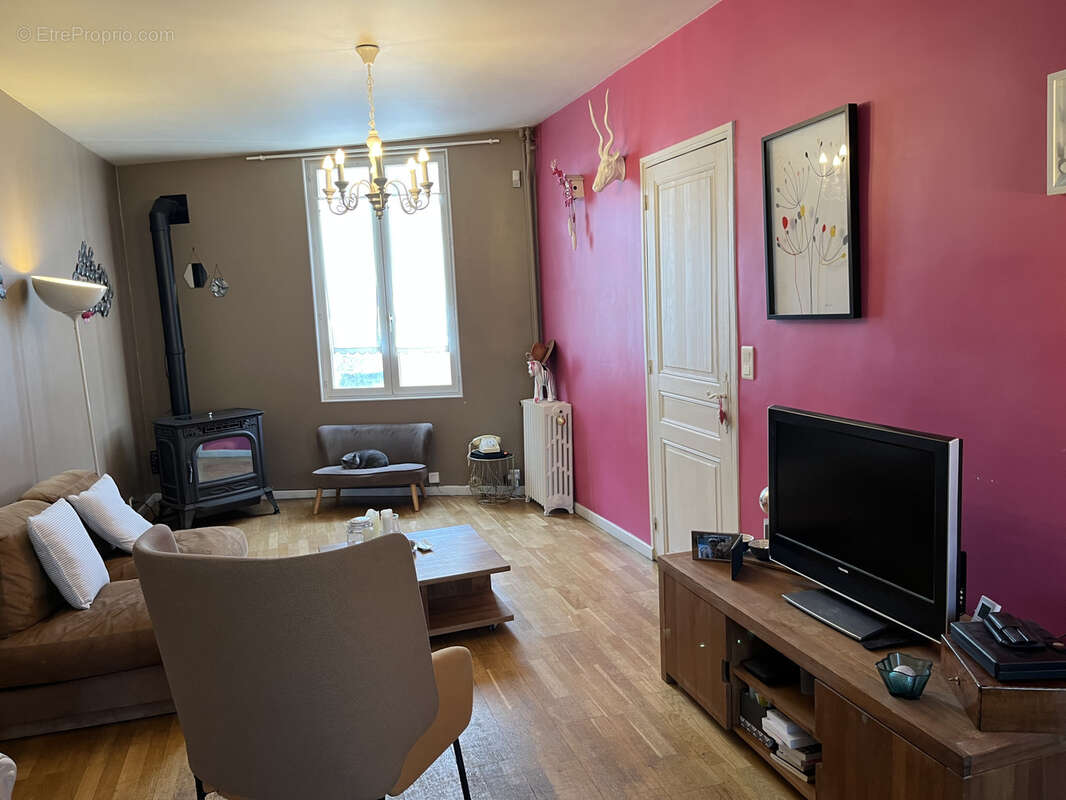 Maison à PONT-SAINTE-MAXENCE