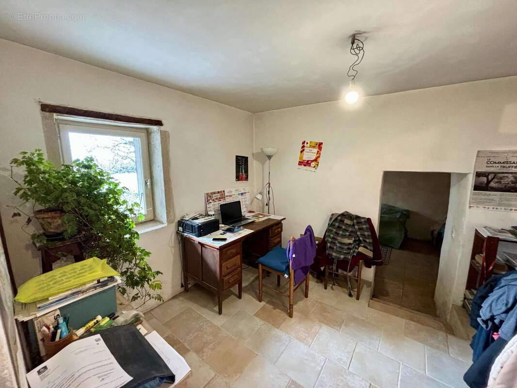Maison à GRIGNAN