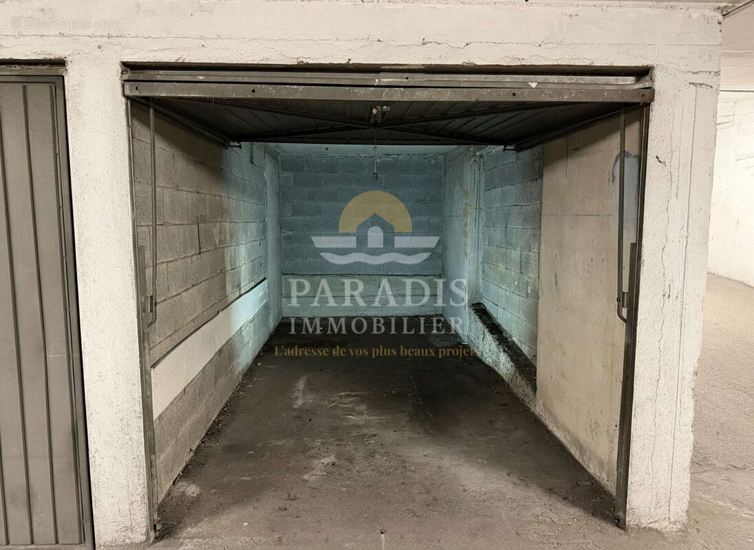 Parking à NICE