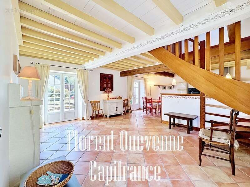 Maison à vendre en pierre GRIMBOSQ - photo 7