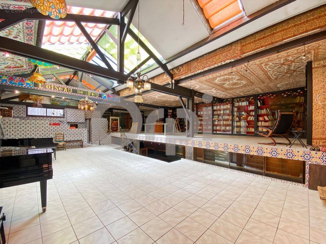 Appartement à PARIS-20E