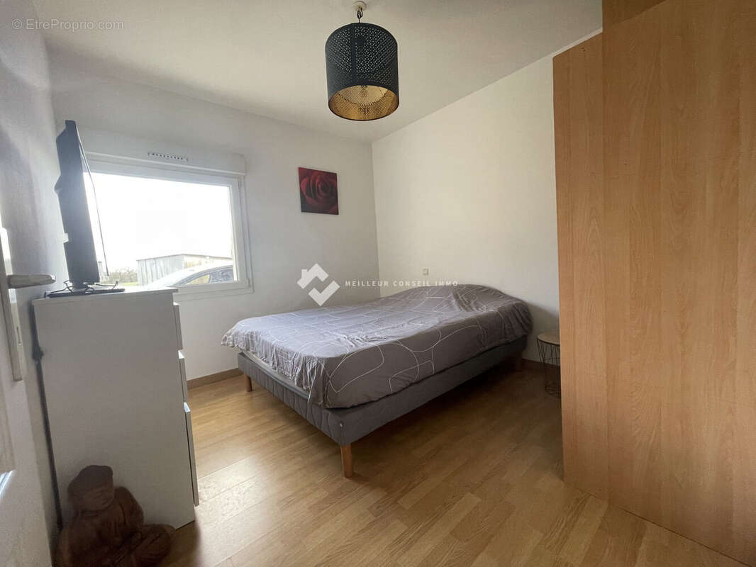 Maison 100 m² à Yffiniac  - photo 7