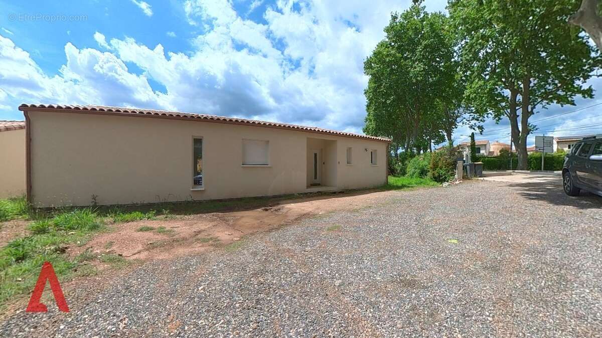 Maison à SAINT-FELIX-DE-LODEZ