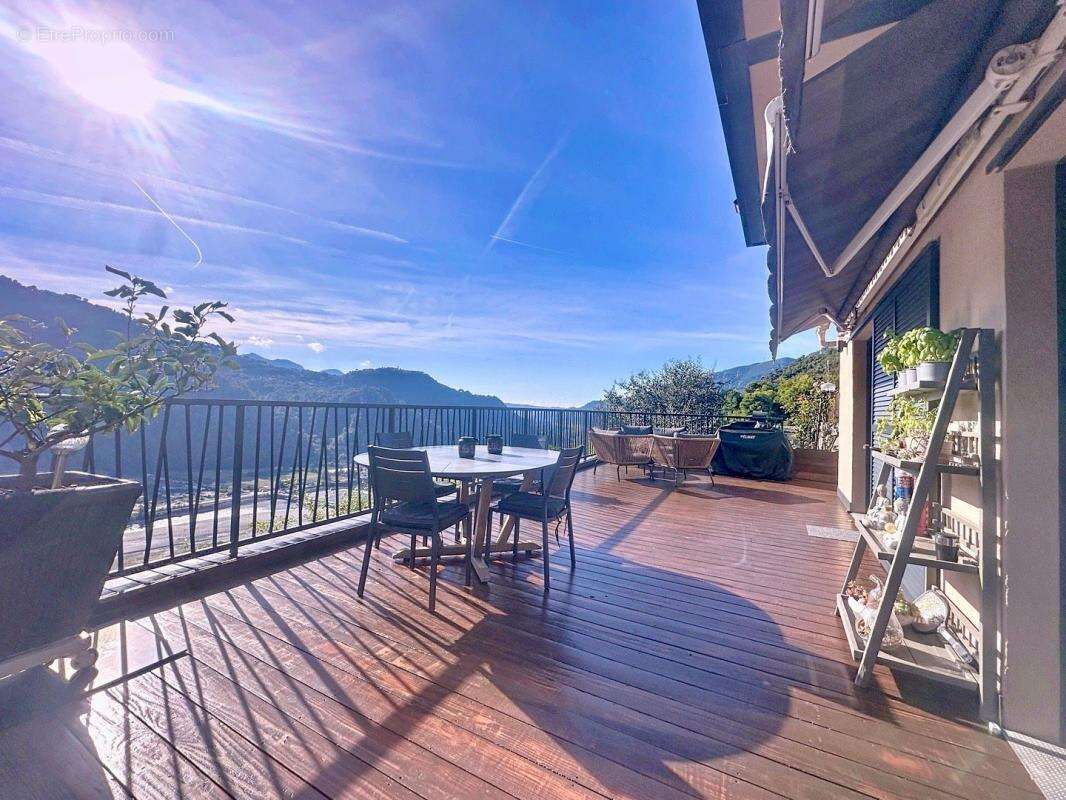 Maison à SAINT-MARTIN-DU-VAR