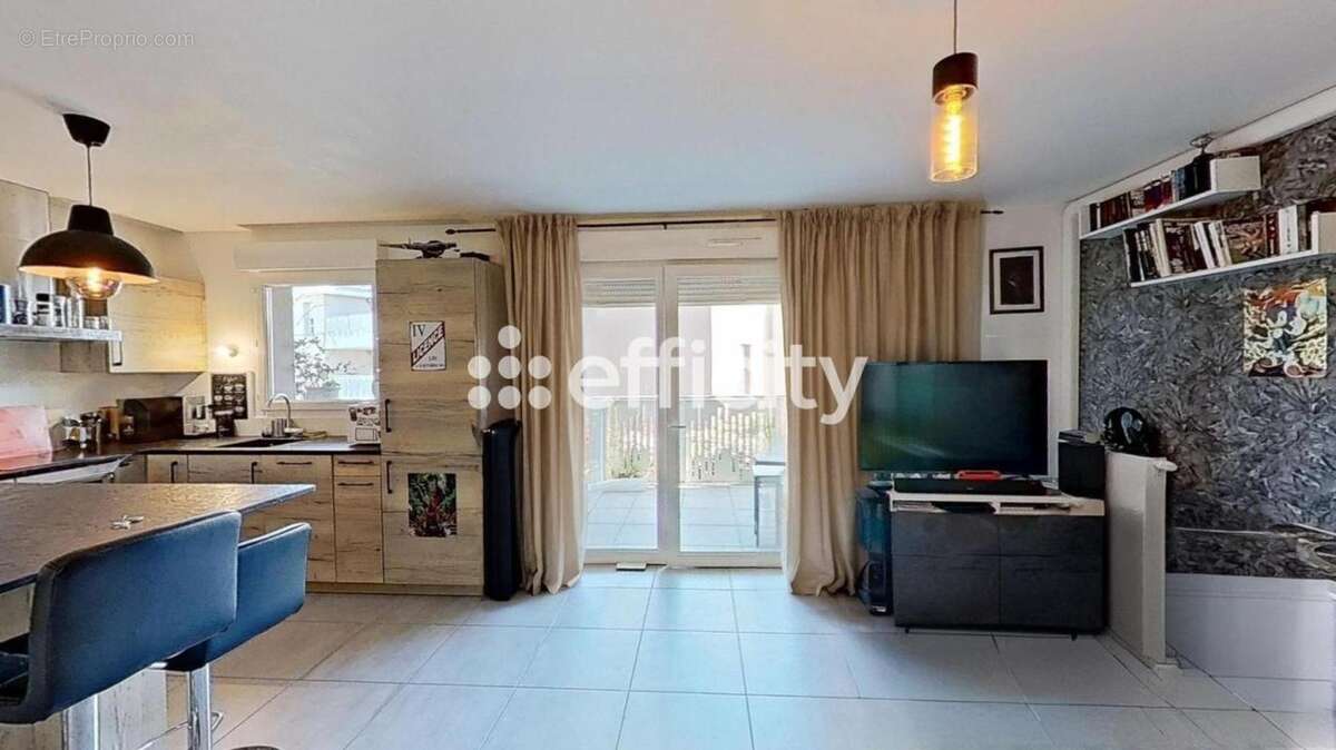 Appartement à VETRAZ-MONTHOUX