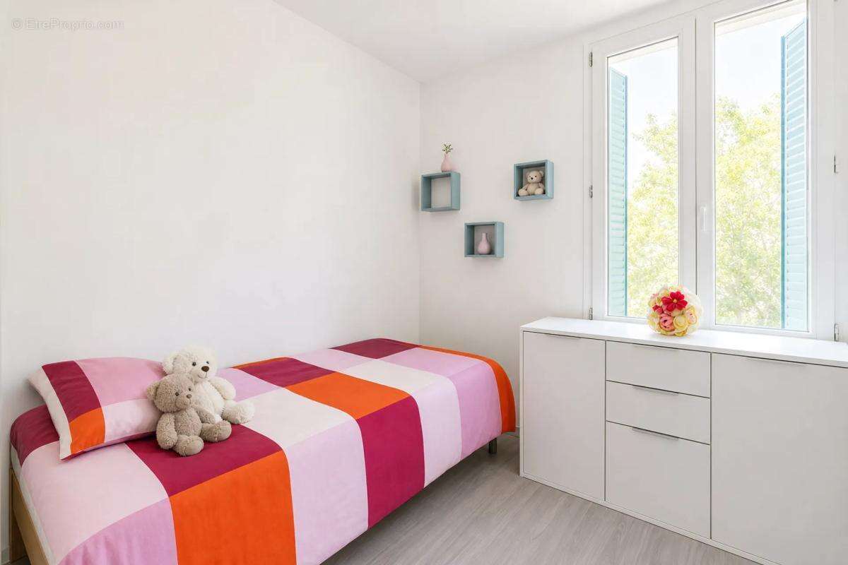 Maison de 5 pièces de 70 m² à Livry-Gargan - photo 9