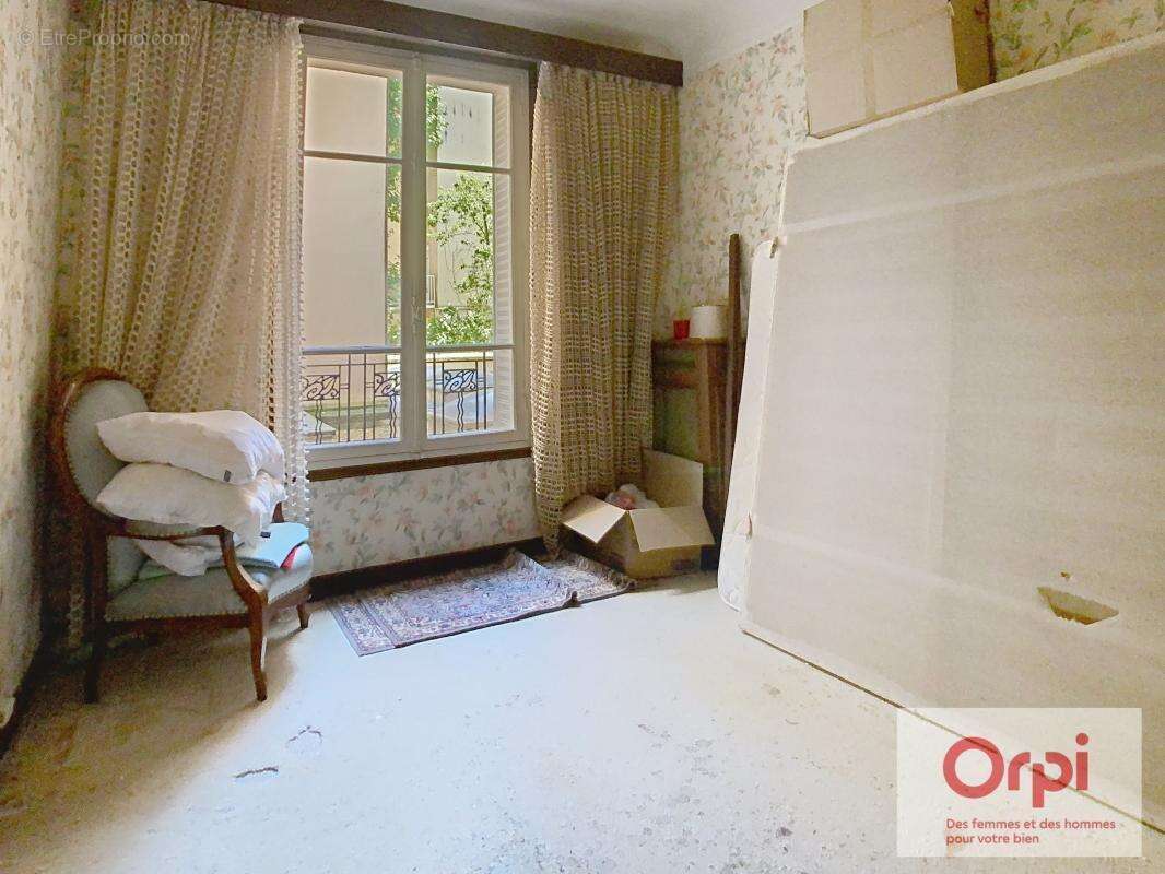 Appartement à ISSY-LES-MOULINEAUX