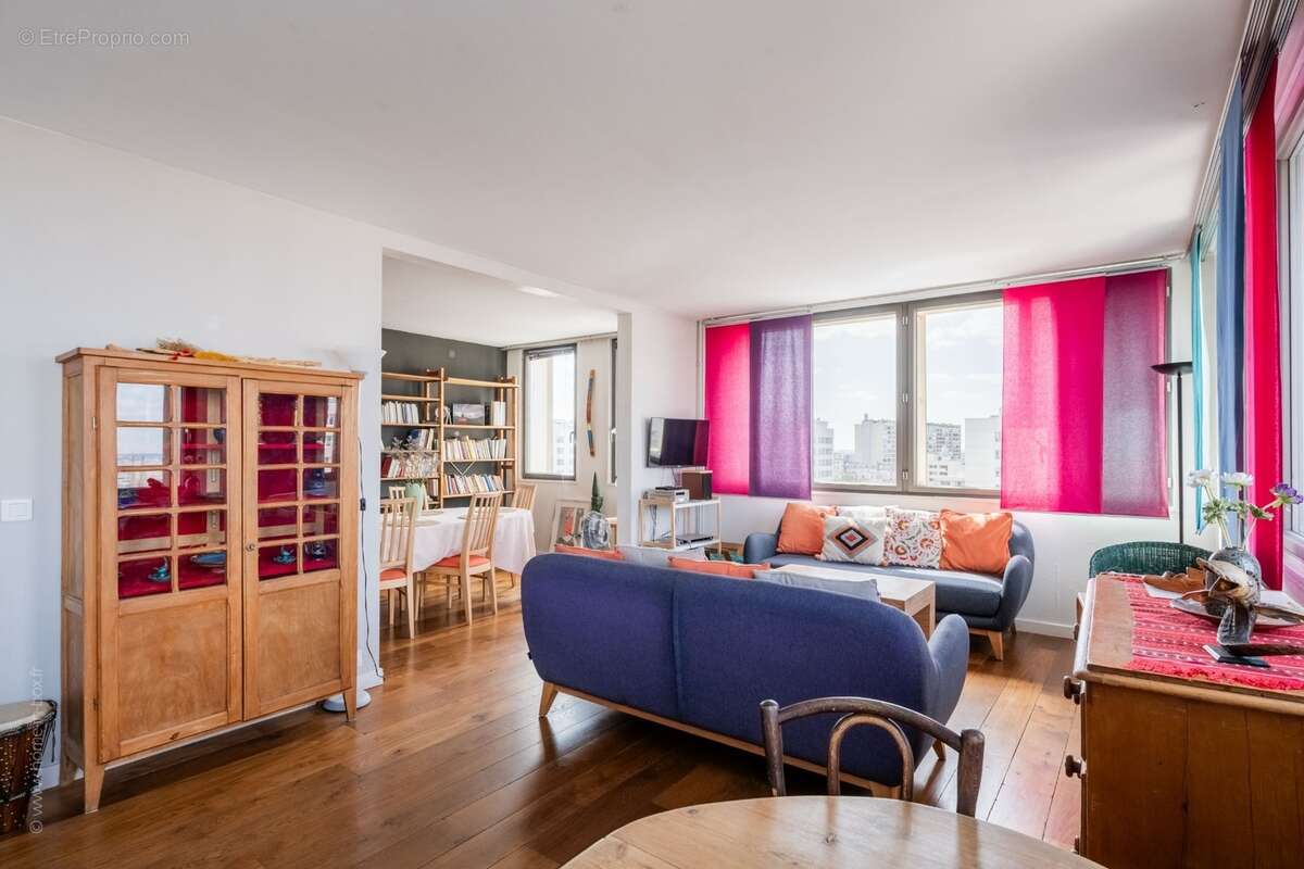 À VENDRE - Appartement T5 de 100 m² avec vue panoramique – Place des Fêtes, Paris 19ᵉ - photo 4