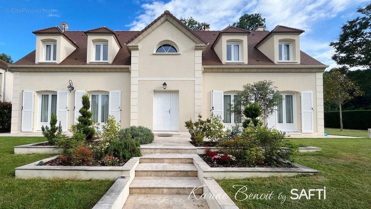 Photo 1 - Maison à LE COUDRAY-MONTCEAUX