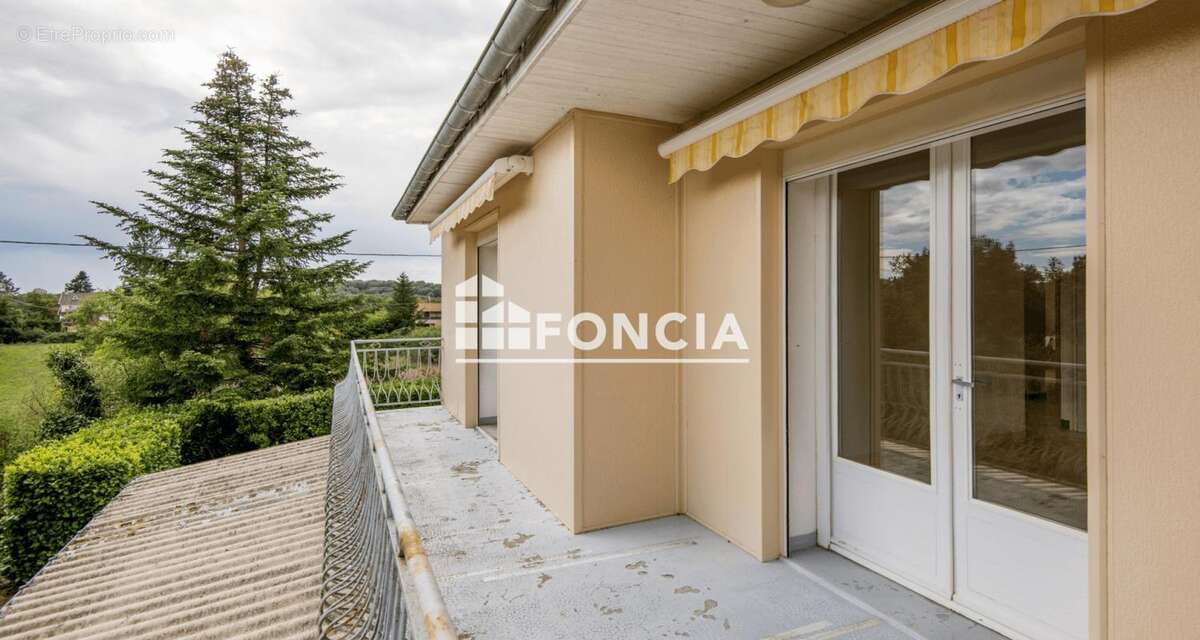 Maison à VILLEFRANCHE-DE-ROUERGUE