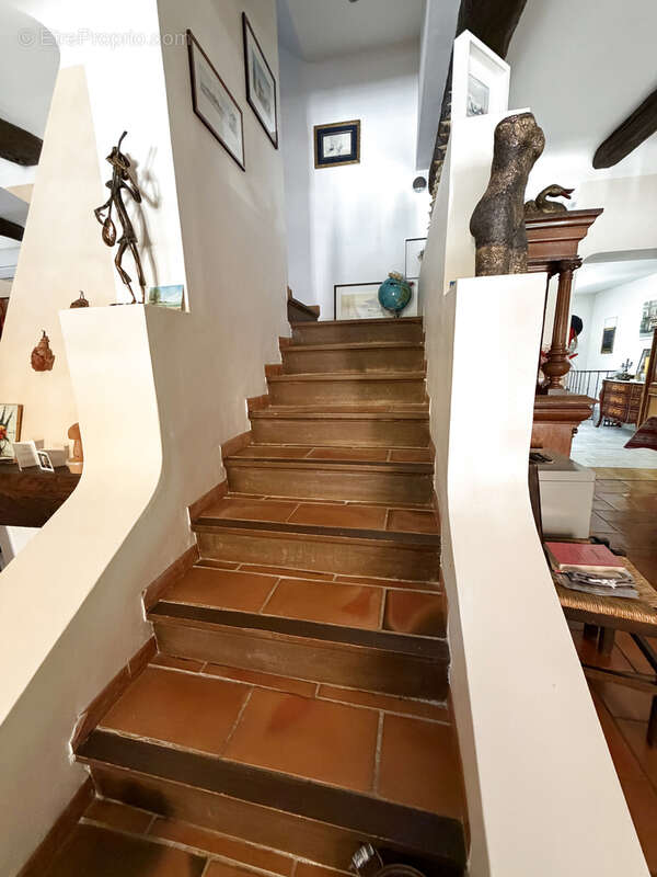Maison à REGUSSE