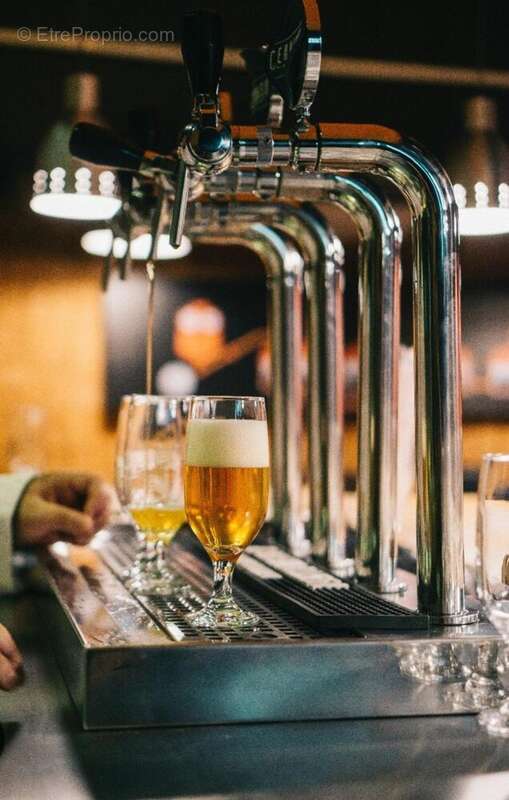 Photo 3 - Commerce à NEUVES-MAISONS