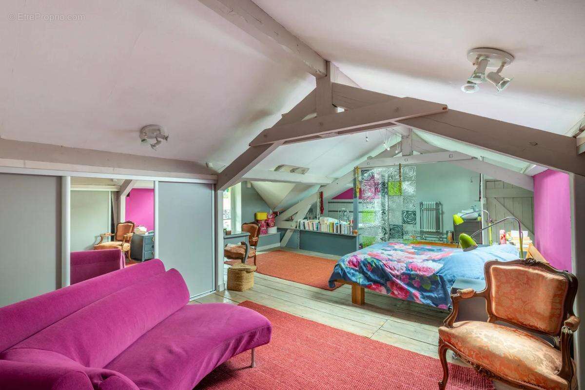 Maison à VILLEFRANCHE-SUR-SAONE