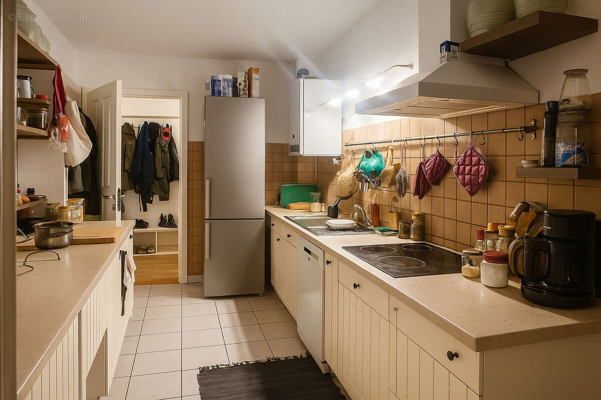 Appartement à COURBEVOIE