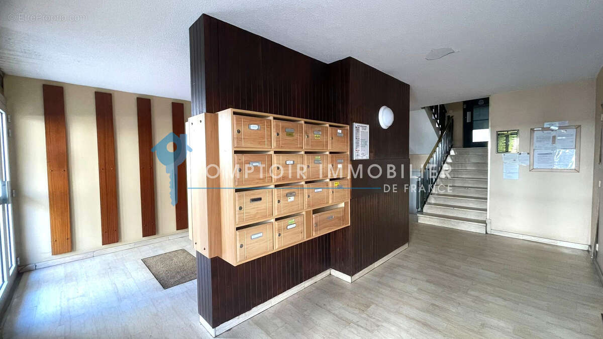 DPT (38)   À VENDRE   Appartement 2P+C   GRENOBLE / Secteur Grands Boulevards- Clinique Mutualiste - photo 7
