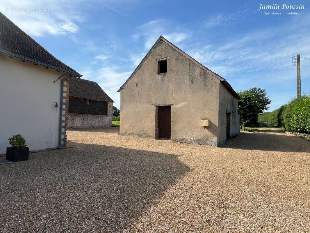 Maison de Campagne (137 m2 - 7 pièces) NOYANT-VILLAGES (49) - photo 20