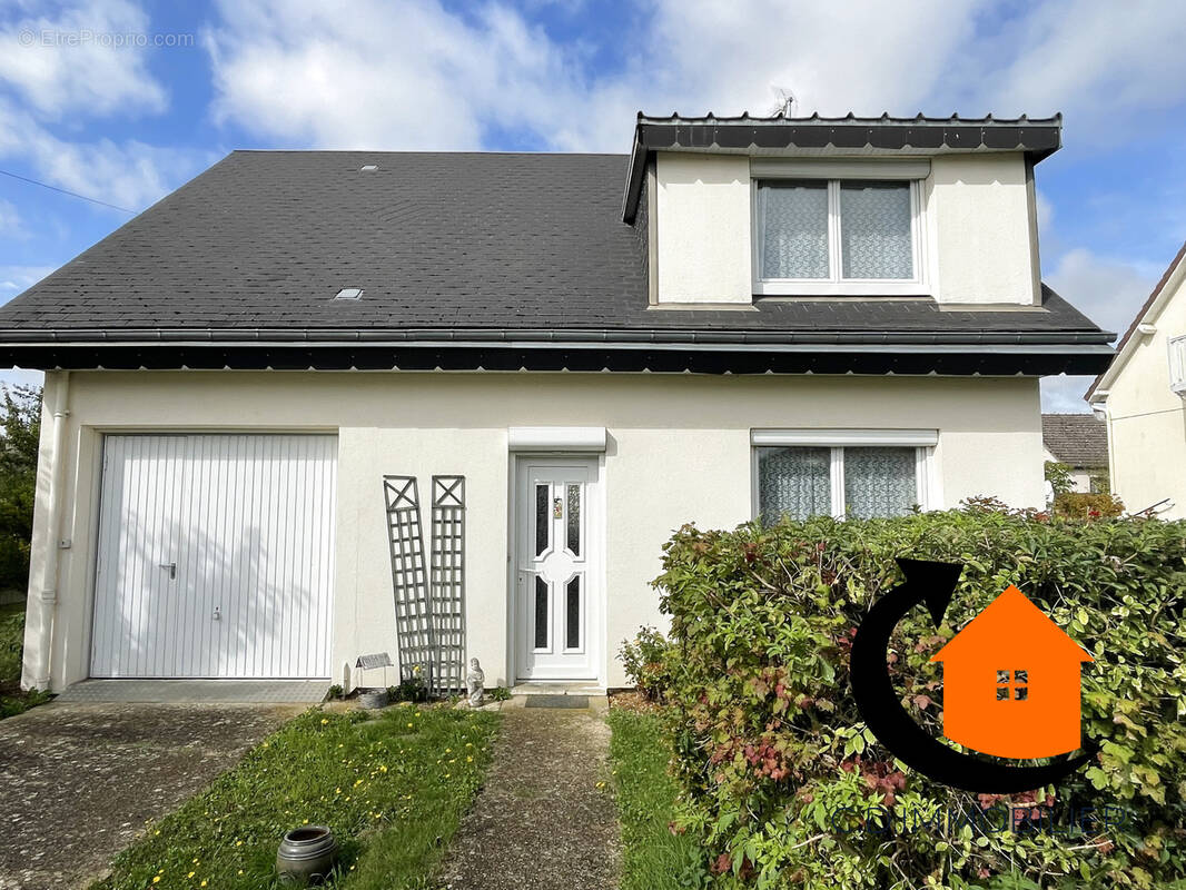 Maison à COURVILLE-SUR-EURE