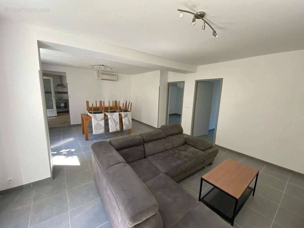 Maison à SAINT-PANDELON