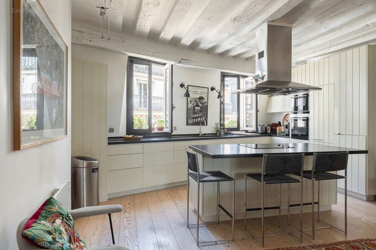 Appartement à PARIS-6E