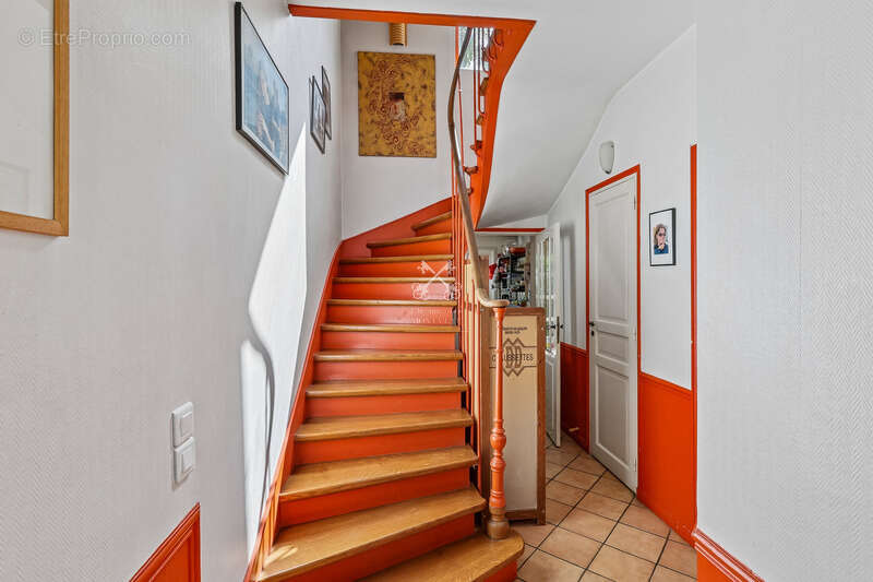 Maisons-Alfort / Charentonneau : belle maison familiale avec jardin - photo 5