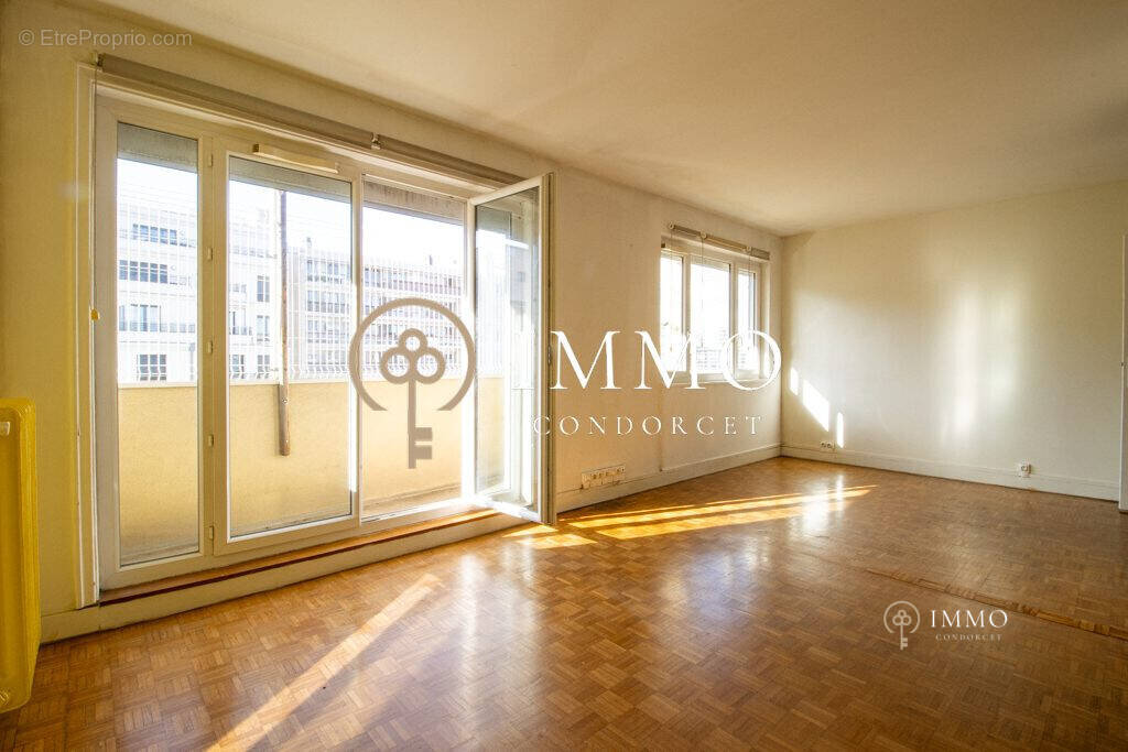 Appartement à BOURG-LA-REINE