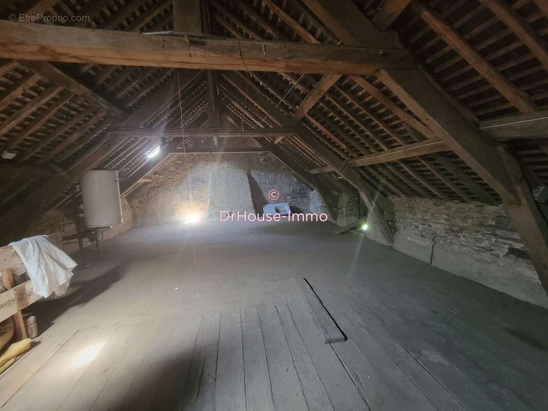 Maison à DOL-DE-BRETAGNE