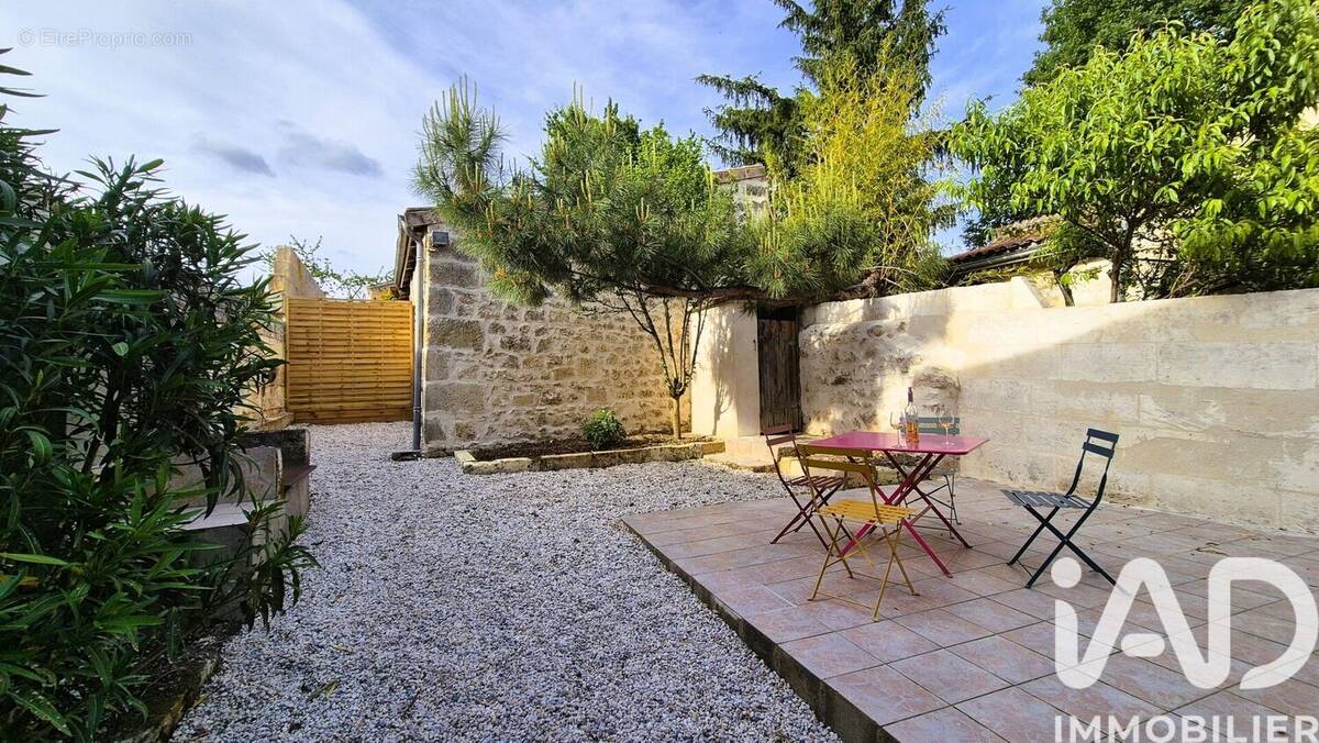 Photo 1 - Maison à FRONSAC