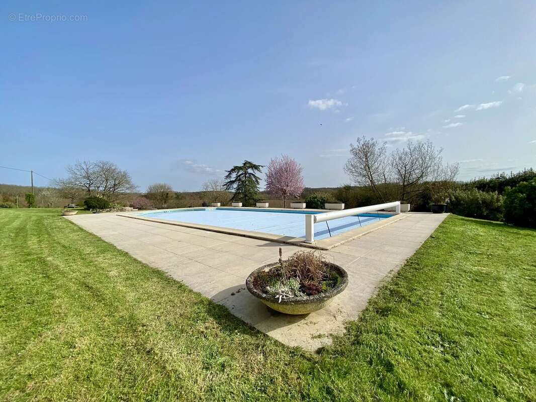 Maison à MONFLANQUIN