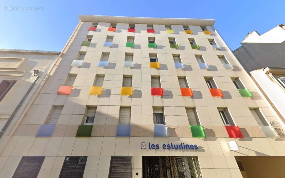 Appartement à MARSEILLE-6E