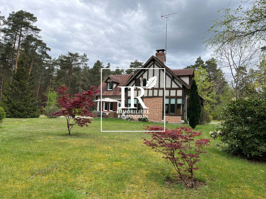 Maison à SALBRIS