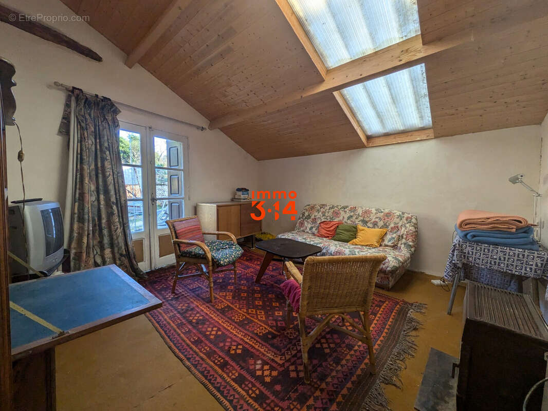 Maison à BIZE-MINERVOIS