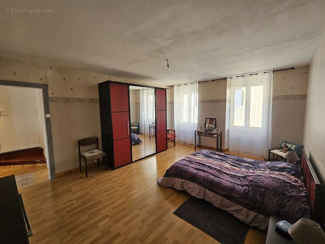 Maison à LAURE-MINERVOIS