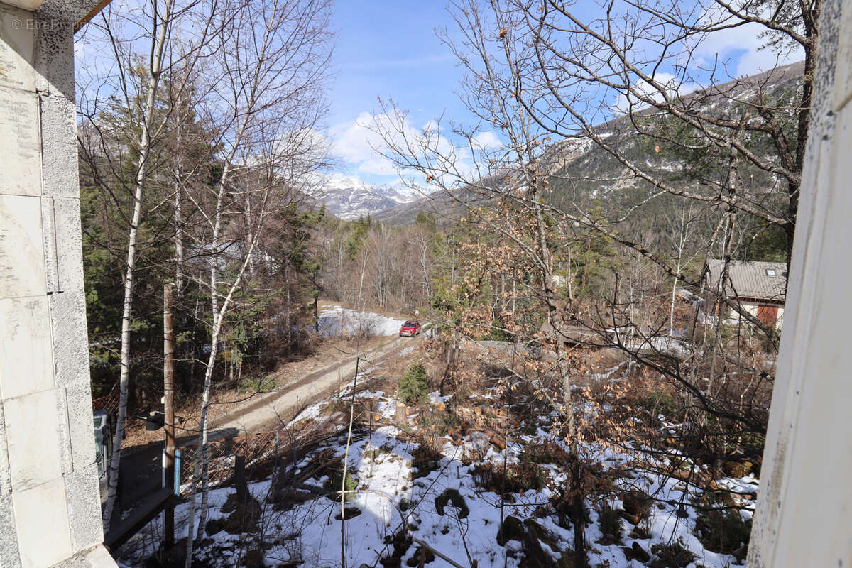 Terrain à BEAUVEZER