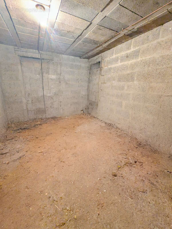 Maison à FOUQUEROLLES