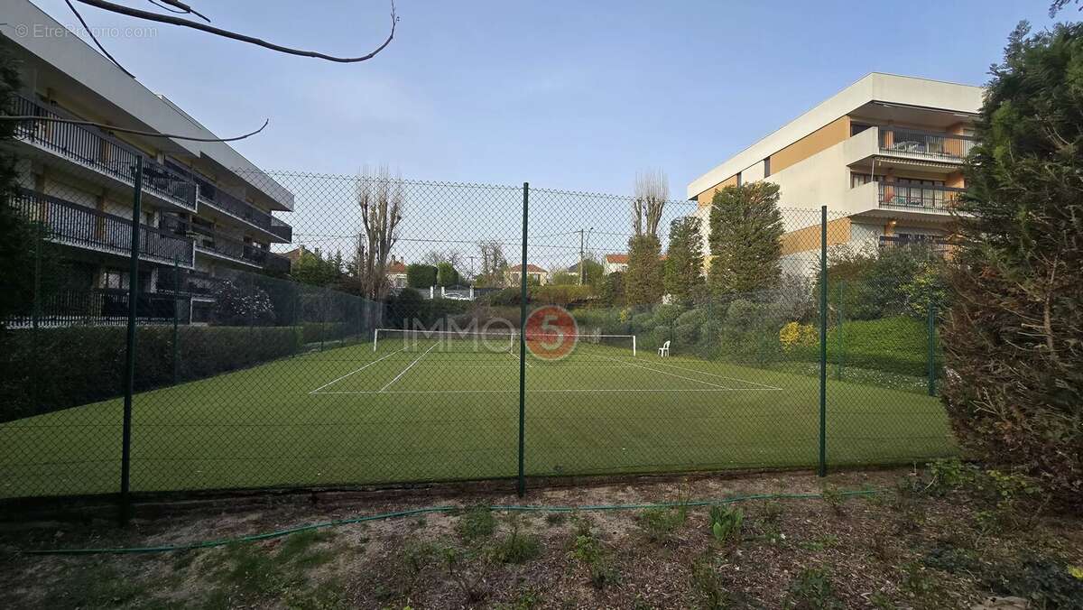 Appartement à LE RAINCY