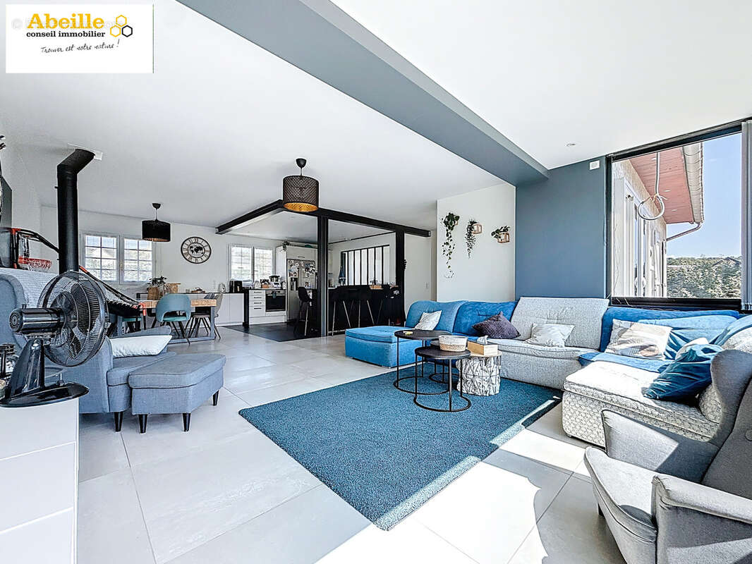 Maison à SAINT-CHERON