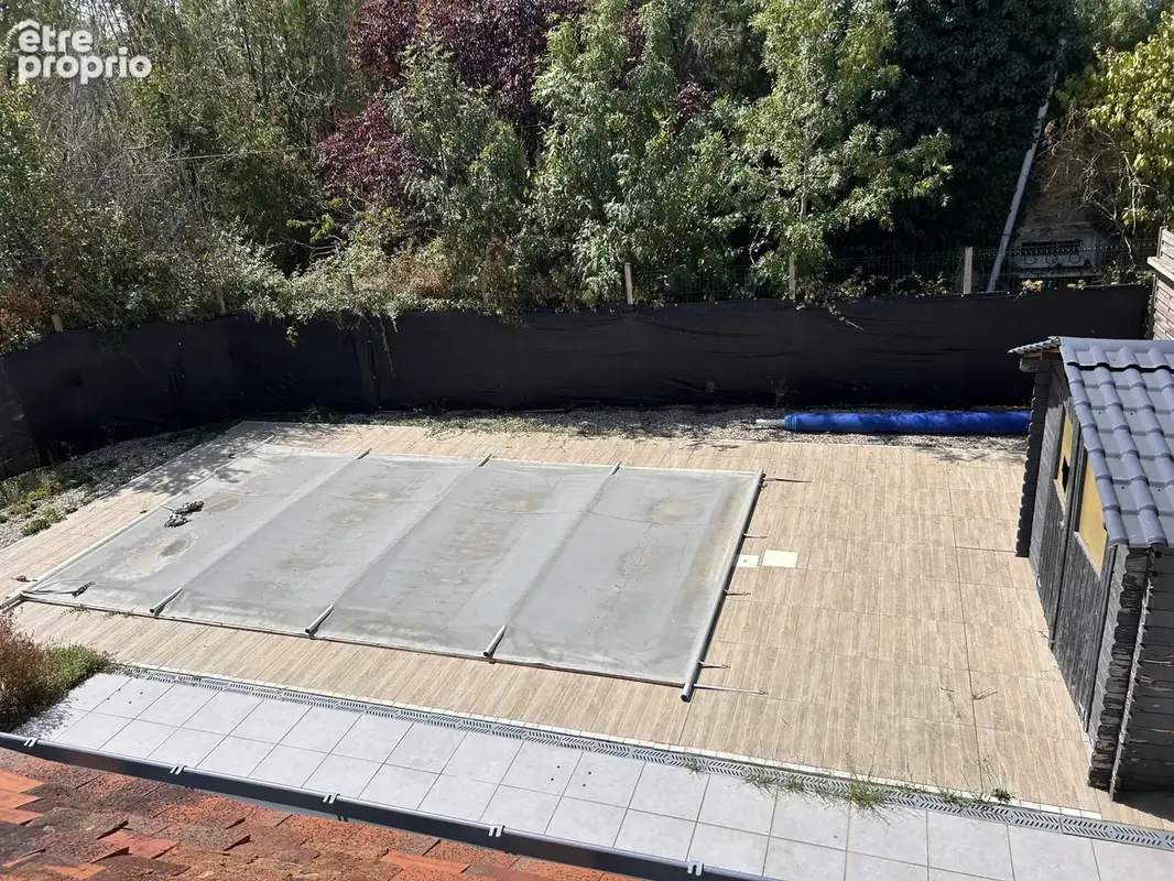 A VENDRE Longère 5 pièces avec piscine et jardin à Prissac - photo 18