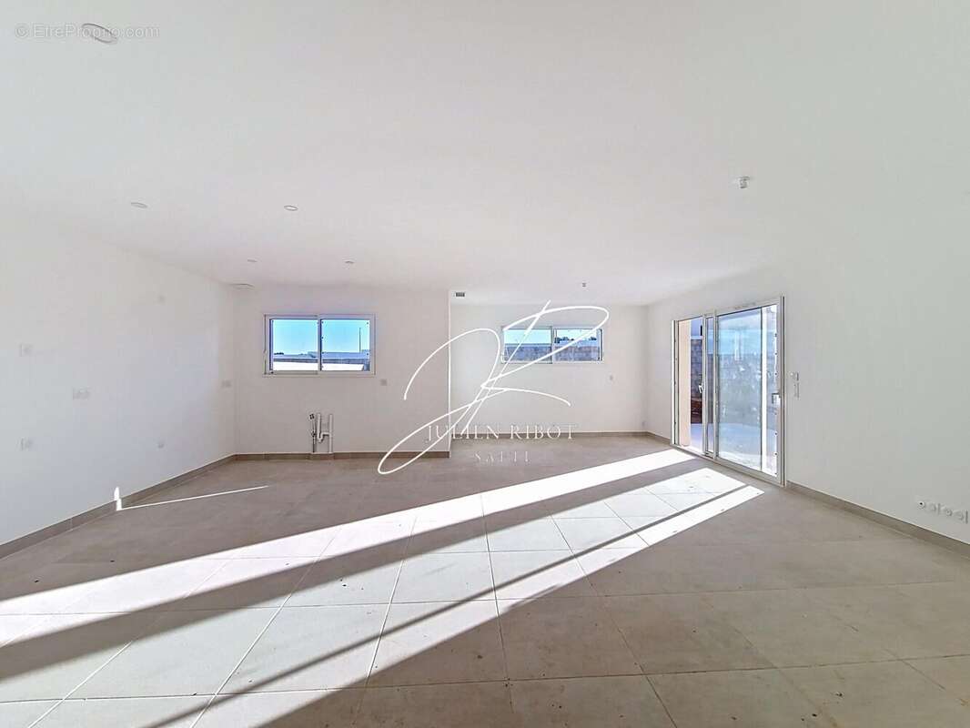 Photo 3 - Maison à SAUVIAN