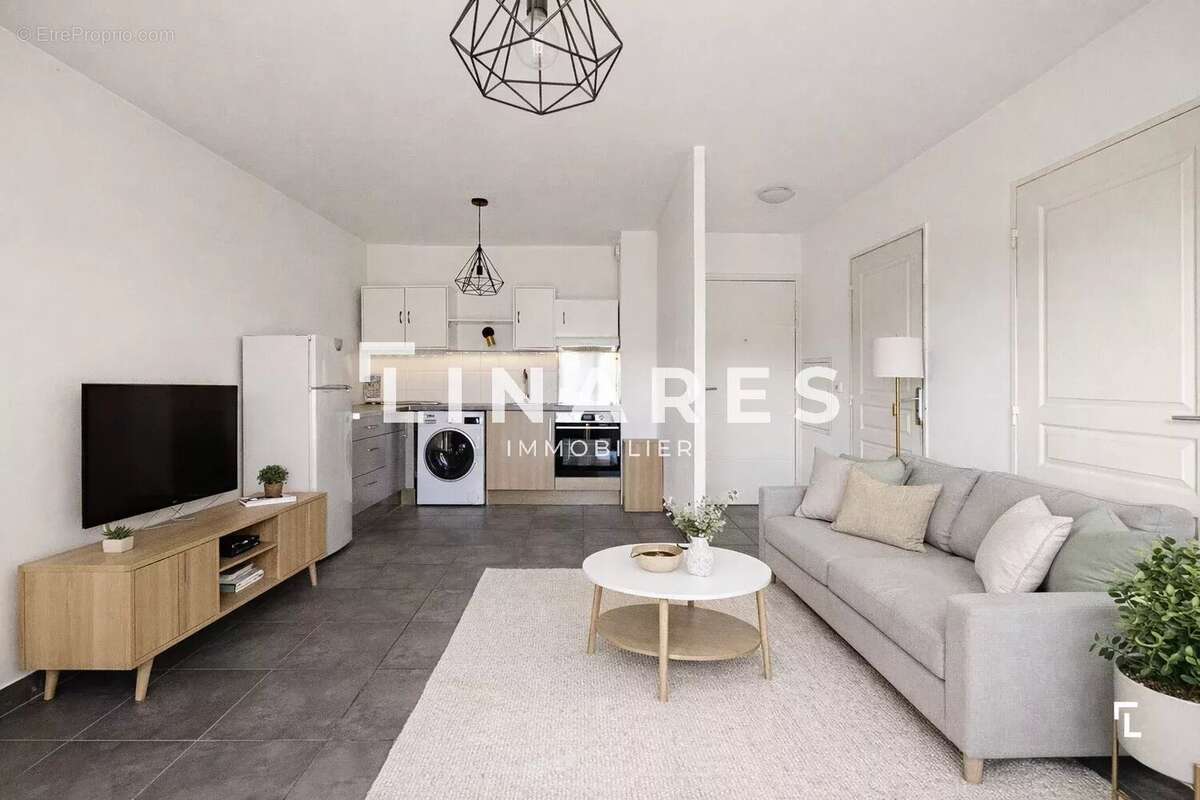 Appartement à MARSEILLE-11E