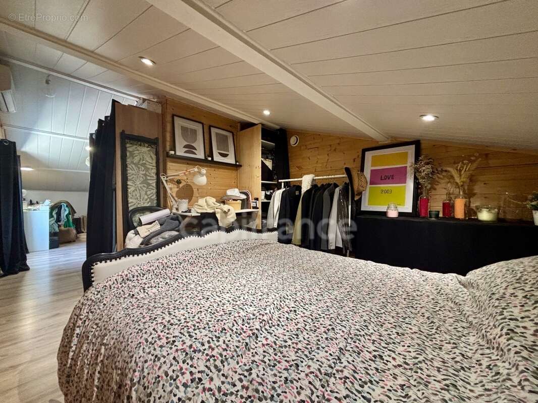 Poussan(34), à vendre maison rénovée p4, surface totale 168 m2, terrain 552 m2, garage, piscine, secteur calme - photo 12