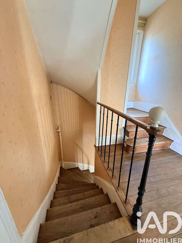 Photo 7 - Maison à BEAUVAIS