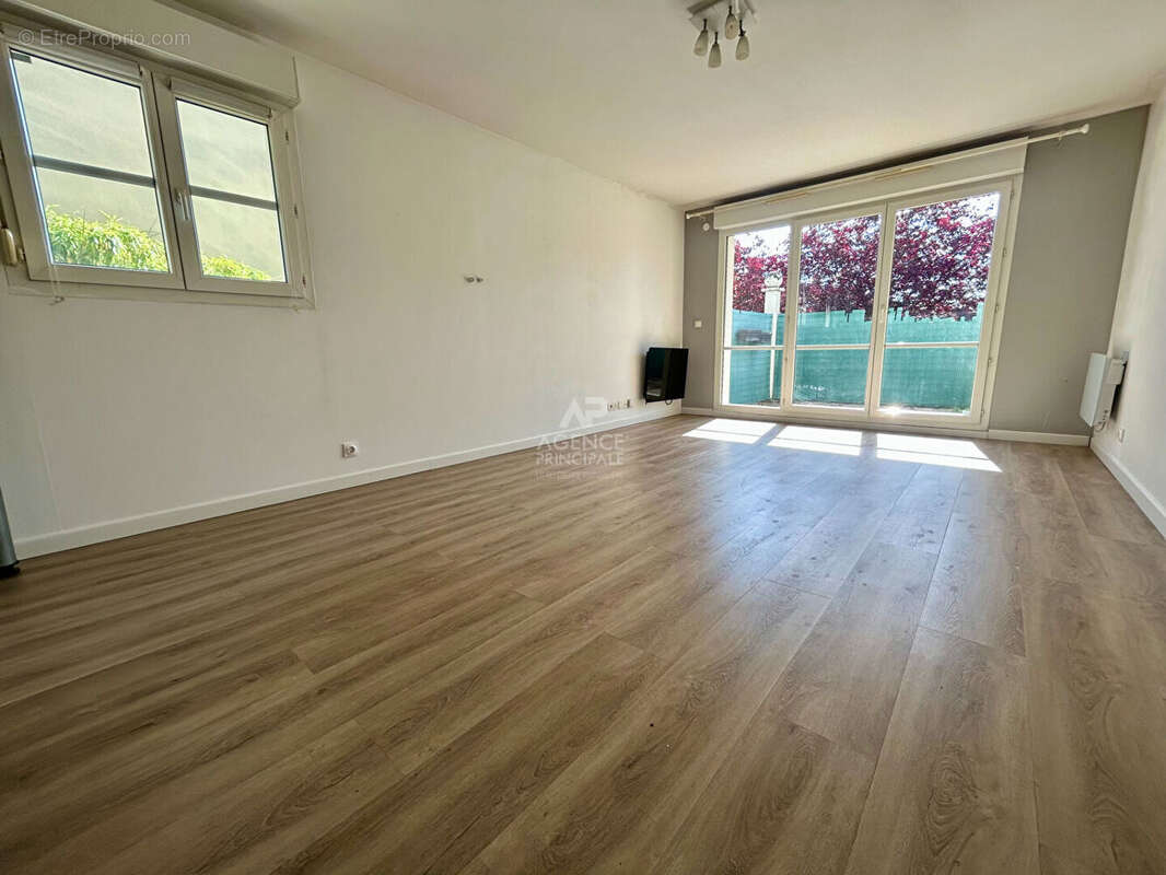 Appartement à CARRIERES-SOUS-POISSY