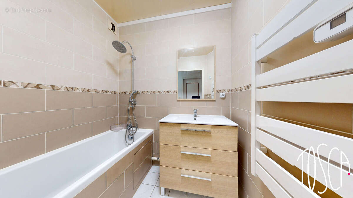 Appartement à THIAIS