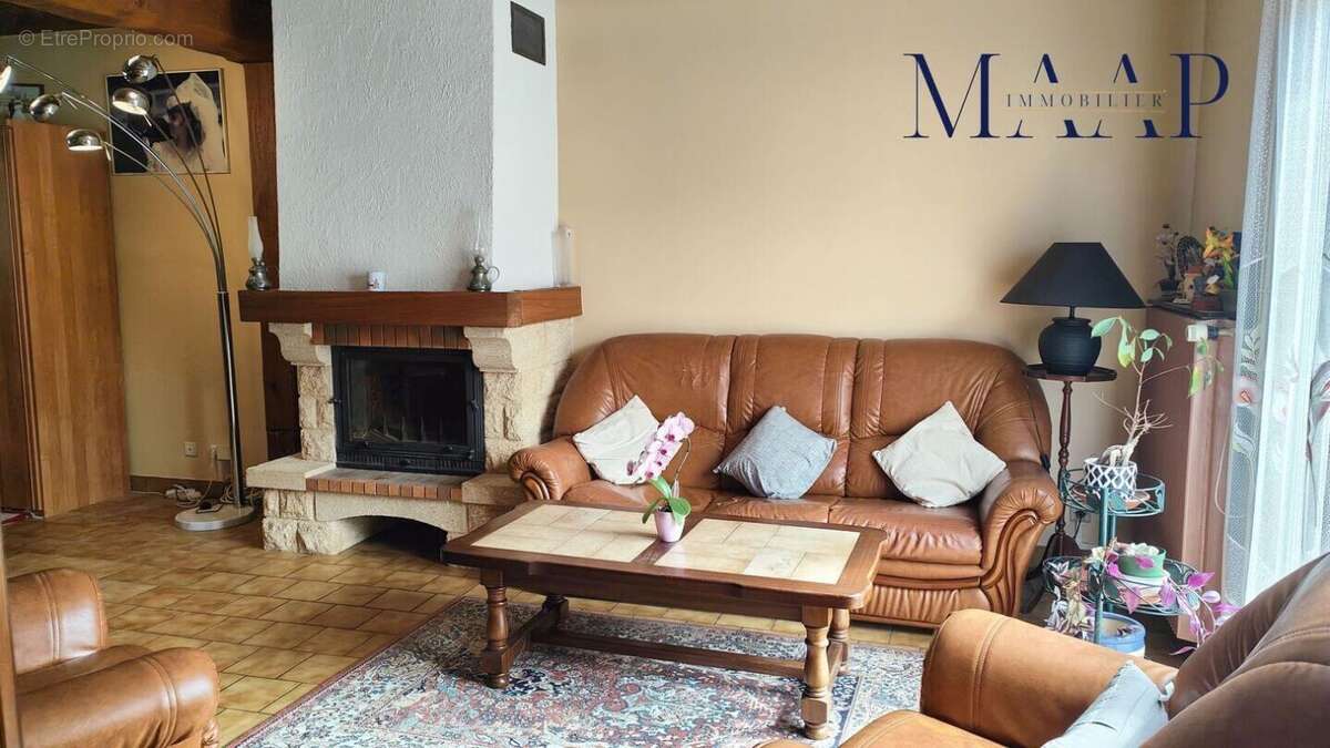 Maison 3 chambres avec garage - photo 3