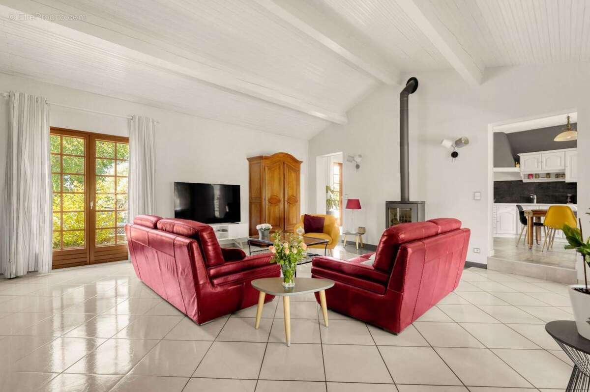 Maison à VILLENEUVE-TOLOSANE