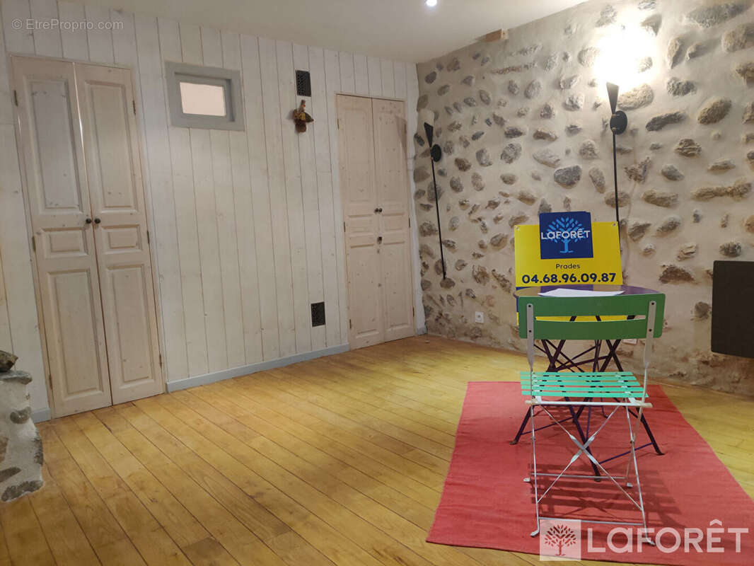 Maison dans la cité médiévale. - photo 6