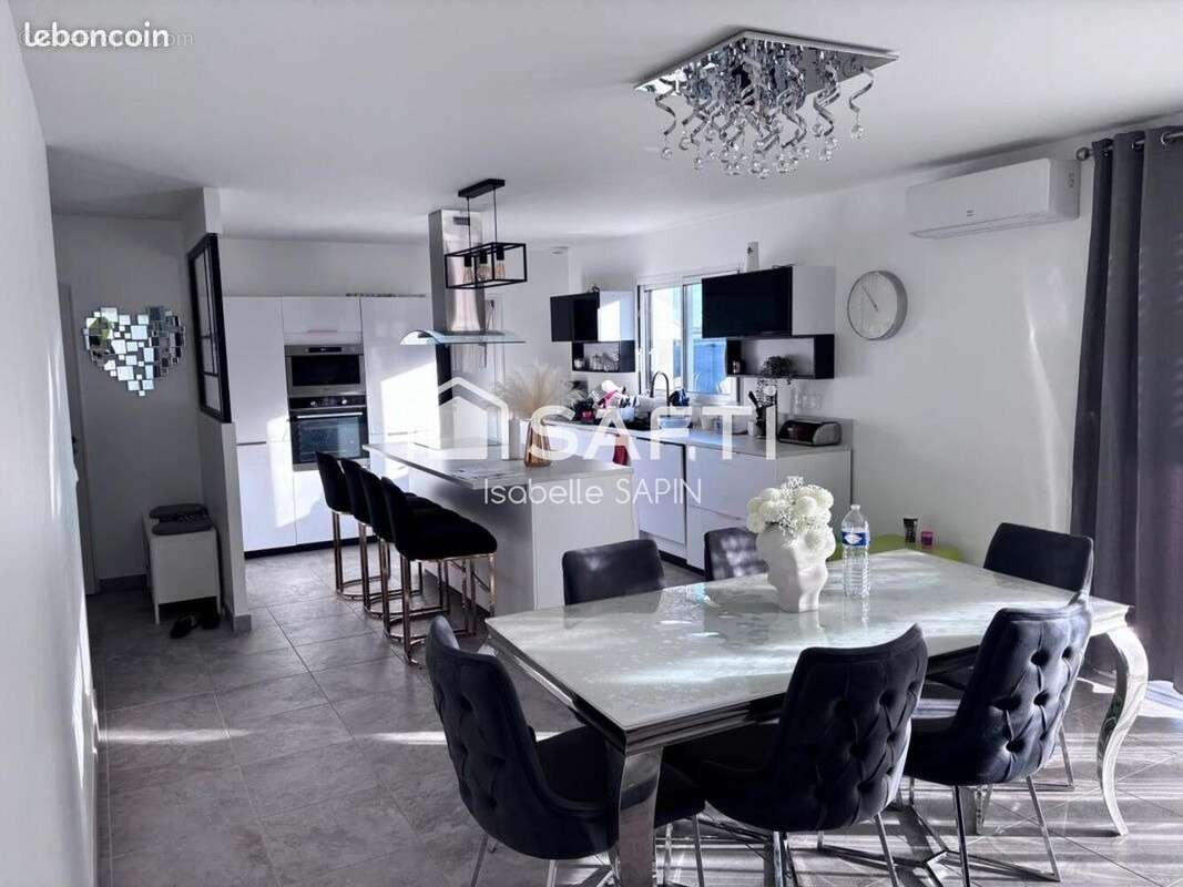 Photo 3 - Maison à NEUVILLE-DE-POITOU